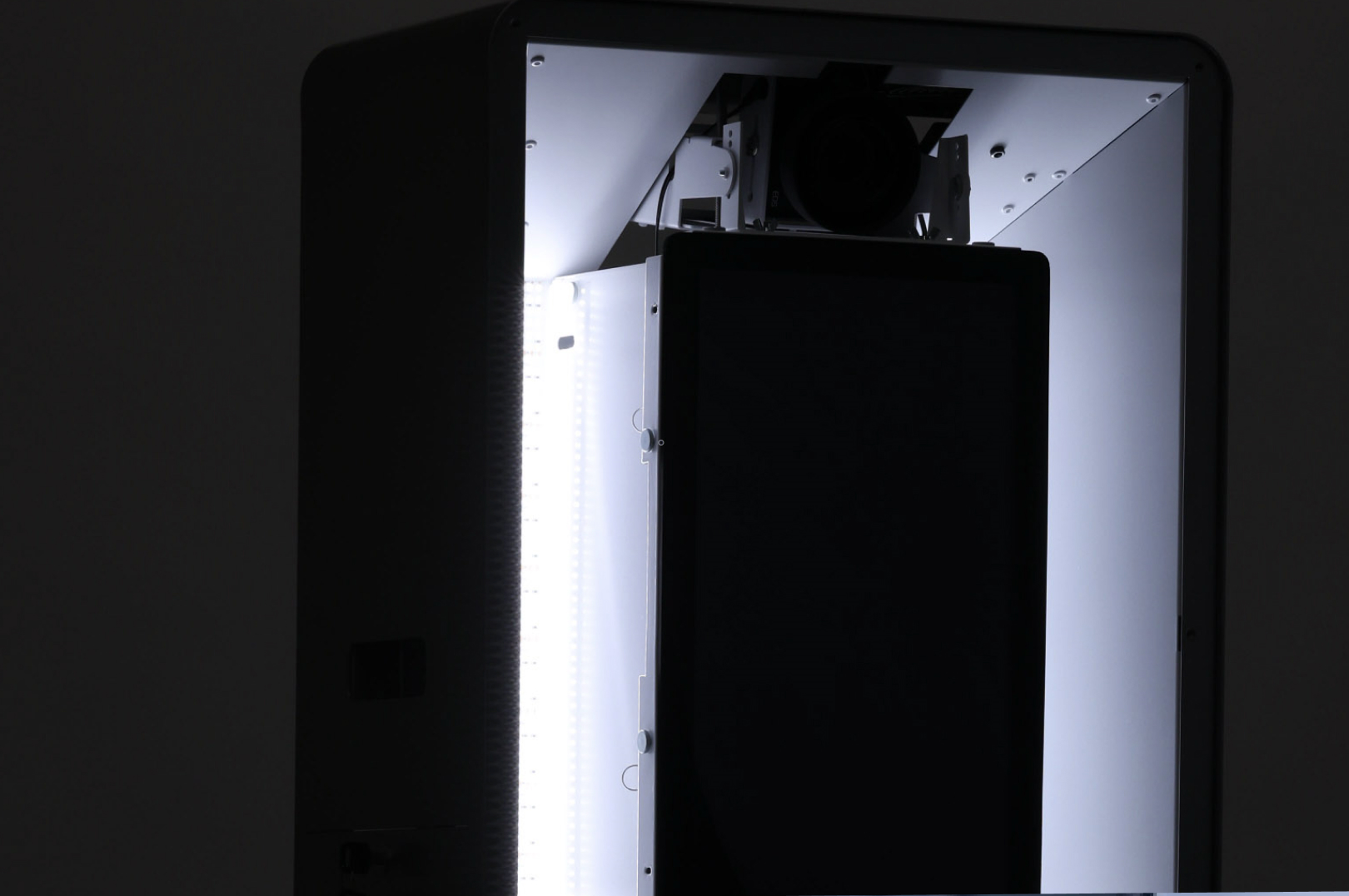 Built-in Studio Lighting